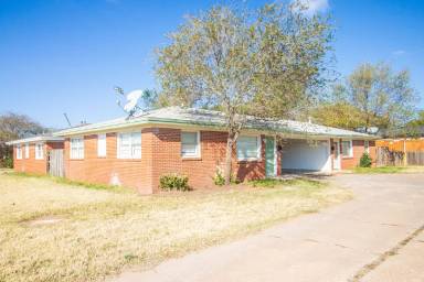 Main picture of 2324 62nd St