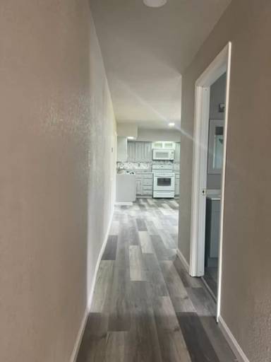 Main picture of 1601 W Main St