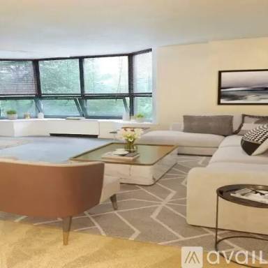 Main picture of 899 S Plymouth Ct Condo