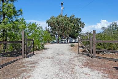 Main picture of 38833 Magee Rd