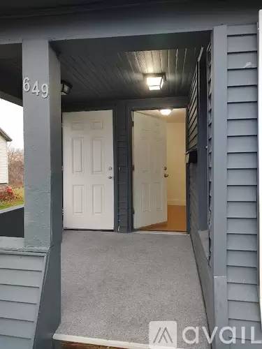 Main picture of 649 Old Liverpool Rd