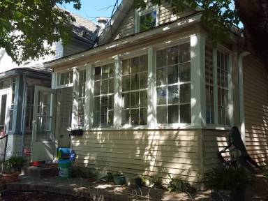 Main picture of 793 Cook Ave E