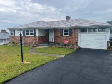 Main picture of 2457 Wharton Rd