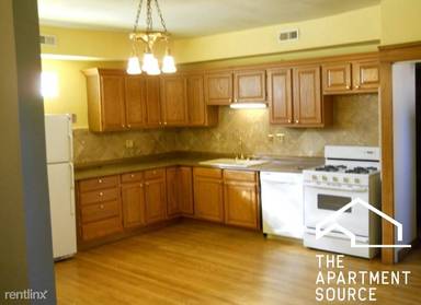 Main picture of 1650 N Humboldt Blvd