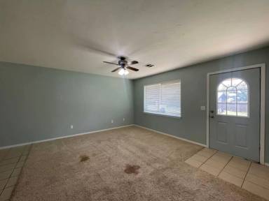 Main picture of 138 Ridgeline Dr