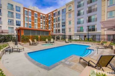Main picture of Gaslamp City Square Condo