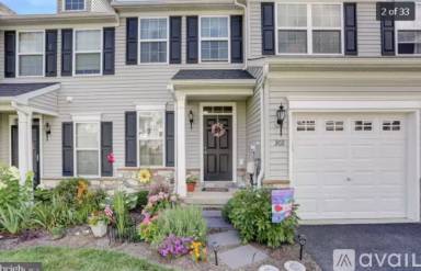 Main picture of 302 Heather Way