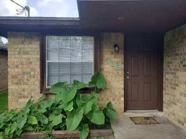 Main picture of 414 N 6th St