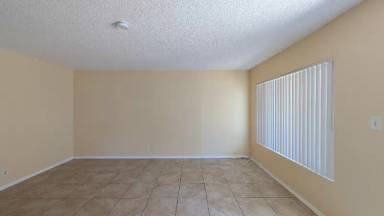 Main picture of 1545 W 19th St