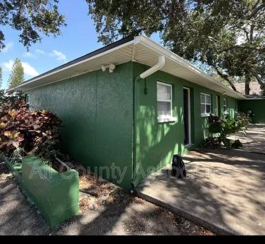 Main picture of 2273 Norman Dr