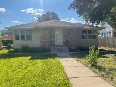 Main picture of 3638 19th Ave S