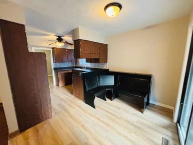 Main picture of 341 N Colonial Pl