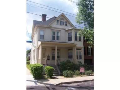 Main picture of 920 Bellefonte St