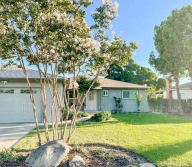 Main picture of Dennis Drive