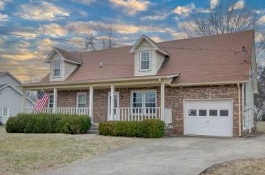 Main picture of 3410 Albert Dr