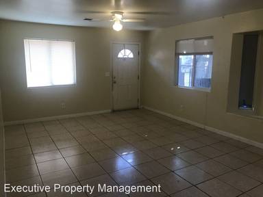 Main picture of 1819 Pacific St