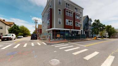 Main picture of 387 Wickenden St