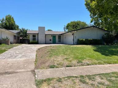Main picture of 2958 Talisman Dr