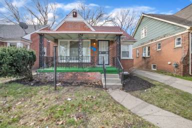 Main picture of 15775 Manor St