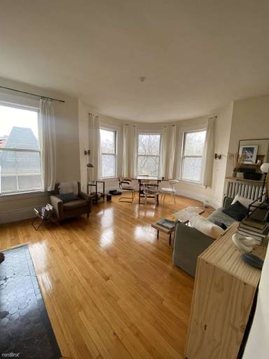 Main picture of 2 Ware St