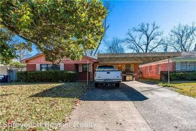 Main picture of 413 Mohawk Trl