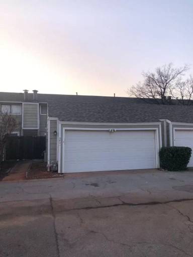 Main picture of 2841 Indian Creek Blvd