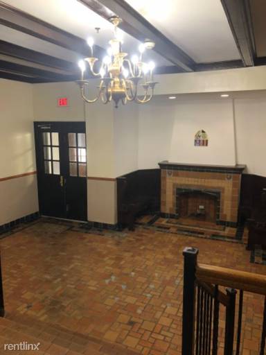 Main picture of 269 Broadway