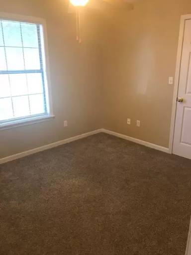 Main picture of 1308 Amanda Ln