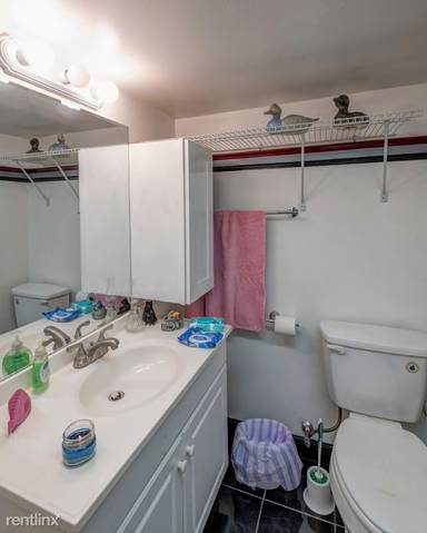 Main picture of 3112 Crestview Cir