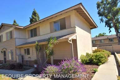 Main picture of 8611 Clear Dr