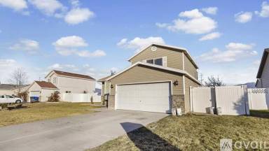 Main picture of 3711 S Queenspointe Ln