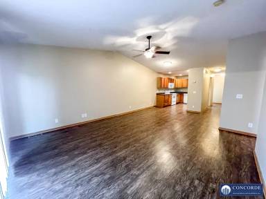 Main picture of 6401 Whitewater Ln