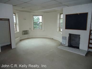 Main picture of 366 S Negley Ave