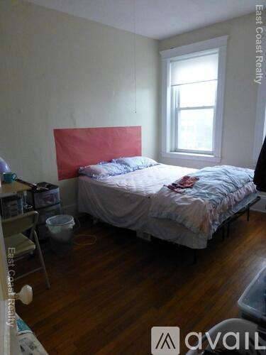 Main picture of 11 Royce Rd