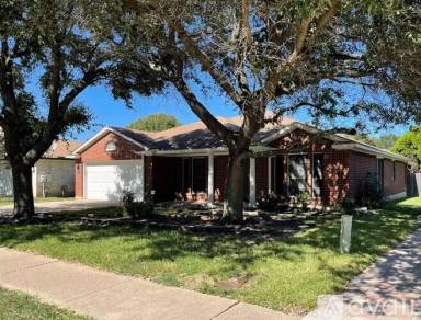 Main picture of 15616 Sambuca Cir