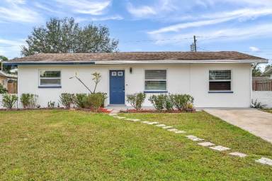 Main picture of 9850 55th Way N