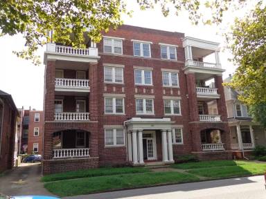 Main picture of 625 W Princess Anne Rd