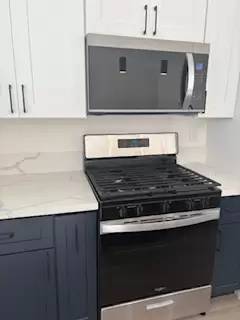 Main picture of Newport Terrace Apartments