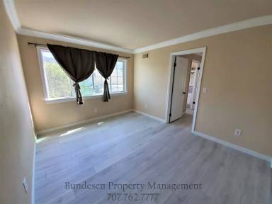 Main picture of 3048 Yulupa Ave