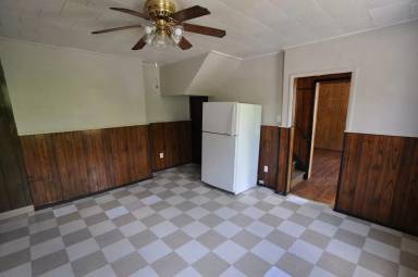 Main picture of 10 Almeda St