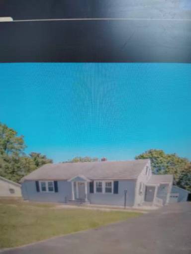 Main picture of 211 Oaklawn Ter