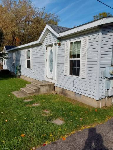 Main picture of 103 Sunset Ct