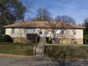 Main picture of 2110 Elm Ln