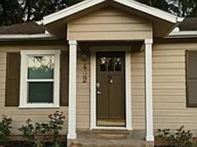 Main picture of 402 Emmett St