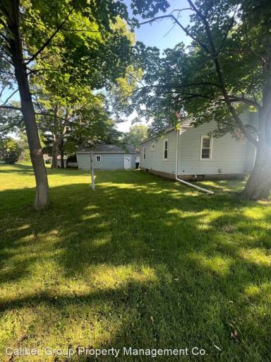Main picture of 650 Maxwell St