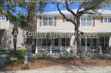 Main picture of 425 Twin Lakes Ln