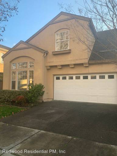 Main picture of 517 Loon Dr