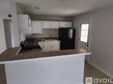 Main picture of 1223 Madison Ave