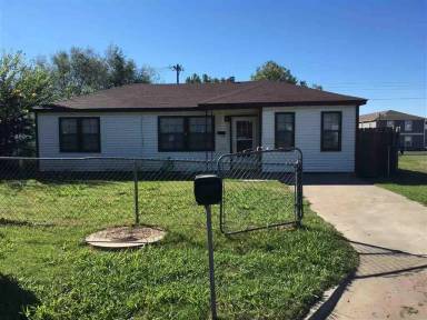 Main picture of 2128 NW Pollard Ave