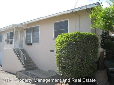 Main picture of 4890 Clearview Way